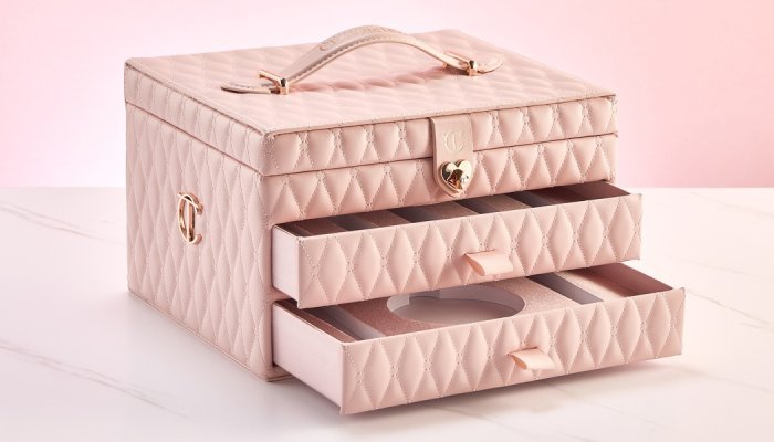Hunter Luxury creates Charlotte Tilbury's Pillow Talk Dreams vanity case