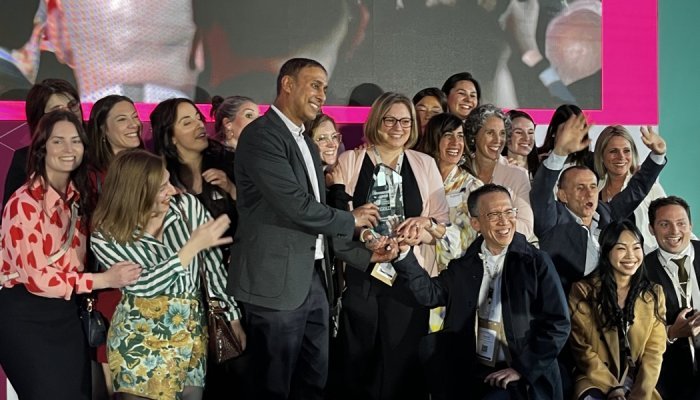 Who are the winners of the 2025 in-cosmetics Global Awards?