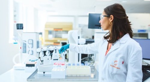 Biodégradabilité : Syensqo ouvre à Lyon son nouveau laboratoire de microbiologie