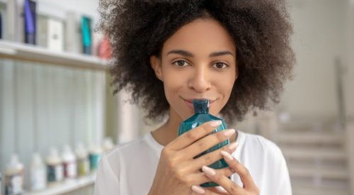 Expressions Parfumées extends the fragrance experience with Longscent
