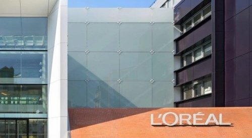Tirées par les parfums, les ventes de L'Oréal progressent de 4% au T1