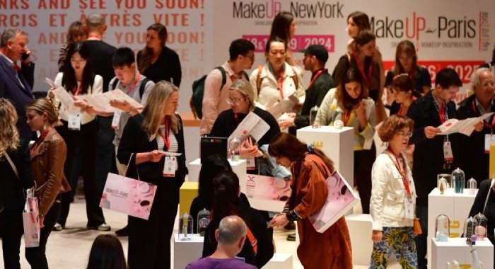 Who are the finalists for the MakeUp in Paris 2025 IT Awards?